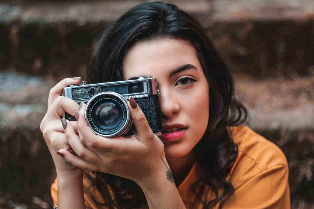 5 Ways to Use Your Photography Skills to Make Money Online